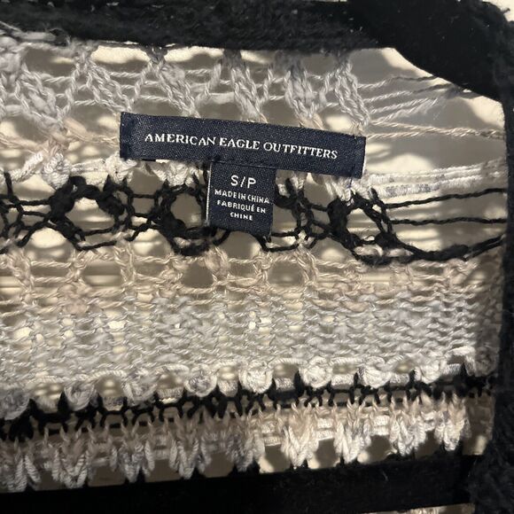 American Eagle Cardigan Sweater Women's S Crochet Open Front Black White Stripes - Picture 4 of 8